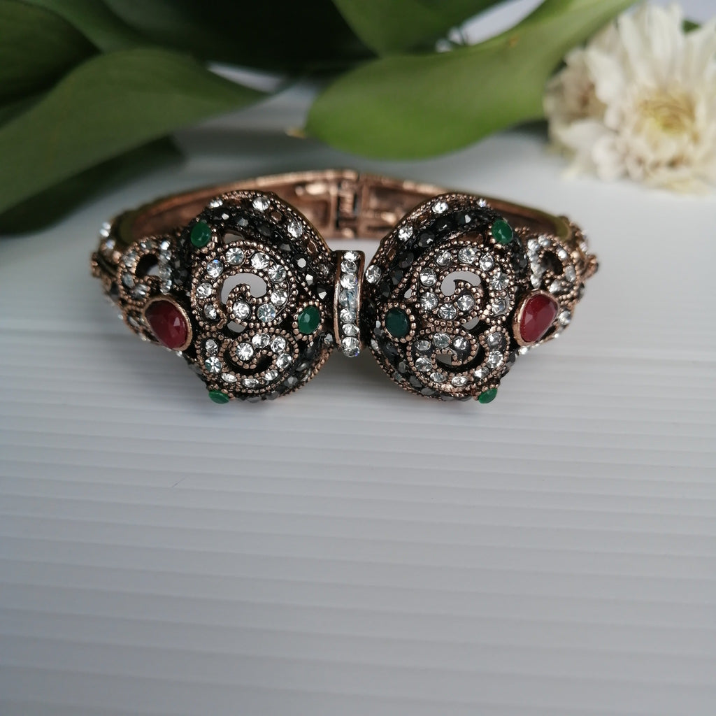 Butterfly Clasp Bangle